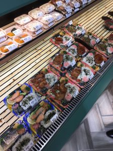 ハワイワイキキのタイムシェア滞在者なら日本の食材はミツワでゲット！