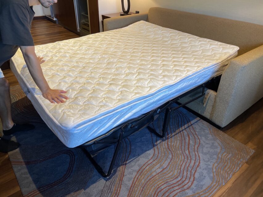 ヒルトンのソファベッドの使い方を徹底解説！ くじら倶楽部